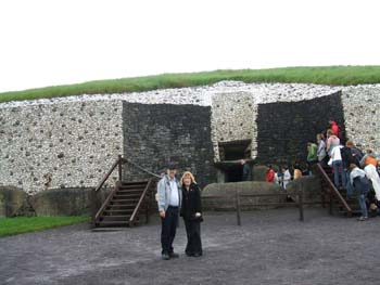 324-newgrange