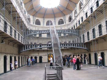 417-kilmainham-gaol-1862-wing