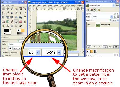 Location of zoom tool in the GIMP